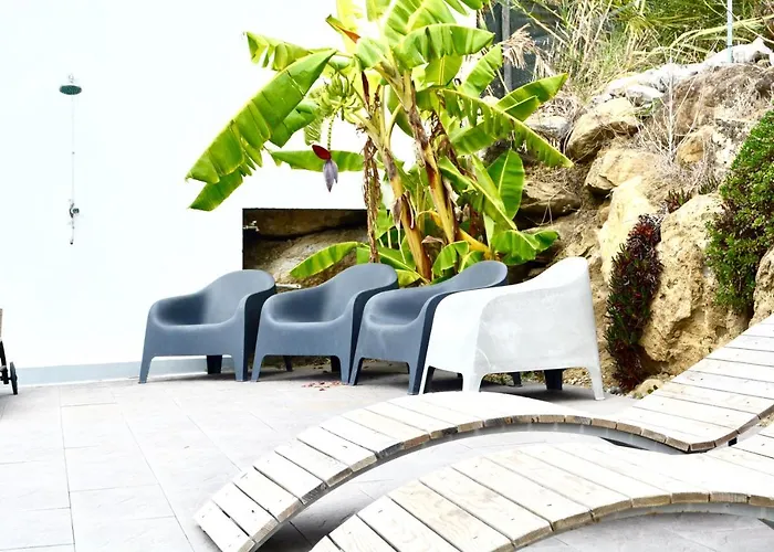 The Maverick Surfvillas 旅馆 *