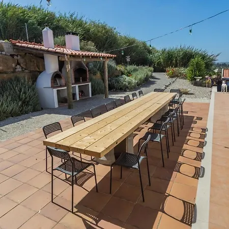 The Maverick Surfvillas * Lourinhã