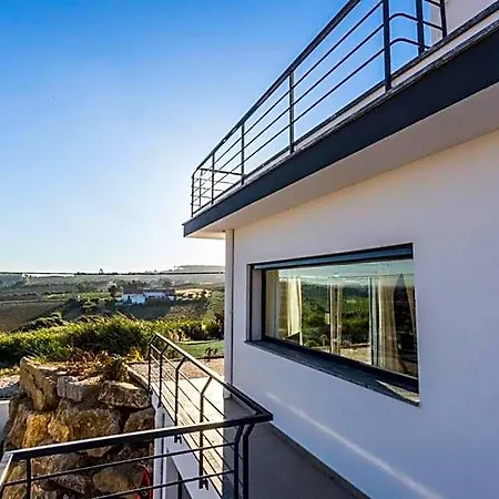 The Maverick Surfvillas Hostel