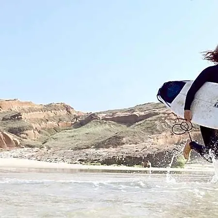 Hostel The Maverick Surfvillas Lourinhã