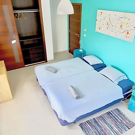 Hostel The Maverick Surfvillas Lourinhã