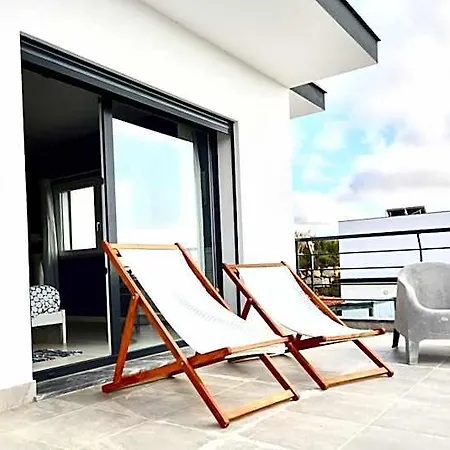 The Maverick Surfvillas Lourinhã