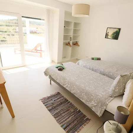 The Maverick Surfvillas 로리냐