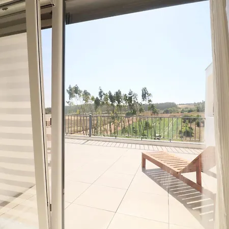 호스텔 The Maverick Surfvillas 로리냐